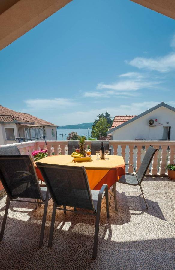 Apartments Tasija Тиват Экстерьер фото
